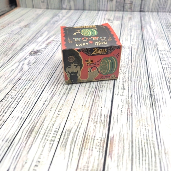 Zoltar's Yo-Yo in original box - Picture 2 of 5